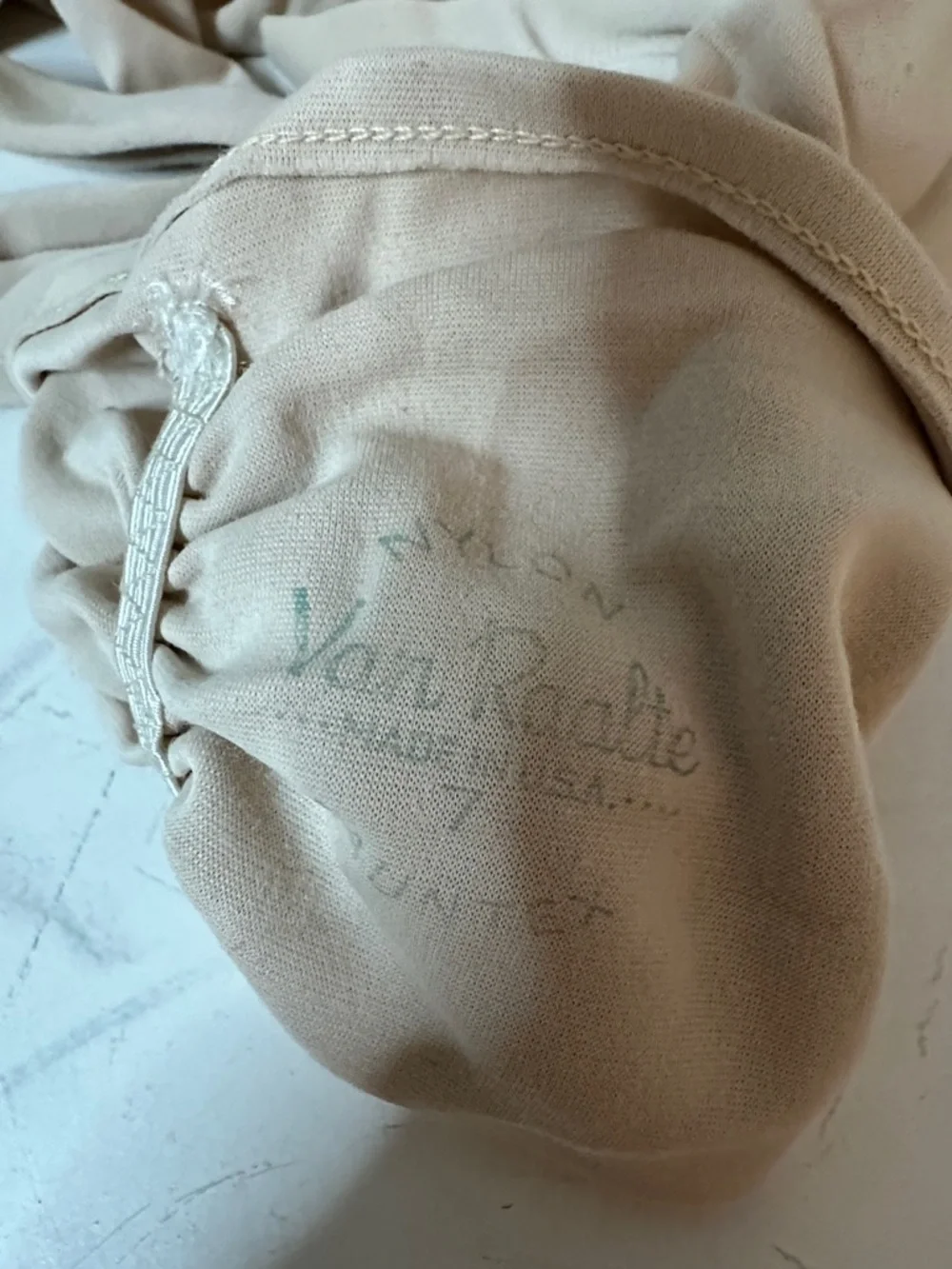 Vintage 60s VAN RAALTE IVORY  Gloves with elastic ruched sides 7